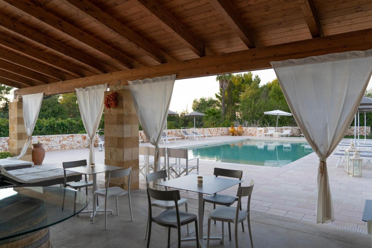 Masseria Tenuta Flora Maria Leverano Exterior photo