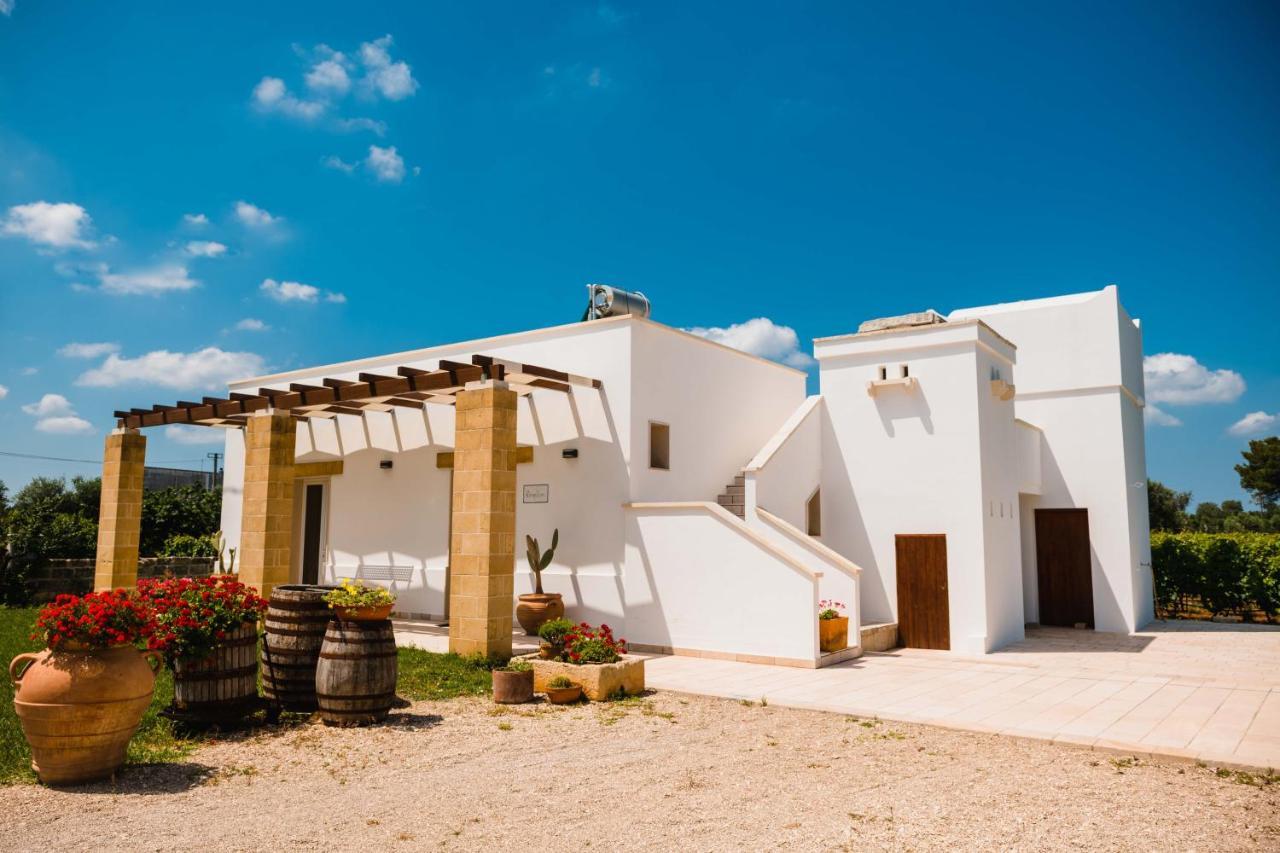 Masseria Tenuta Flora Maria Leverano Exterior photo